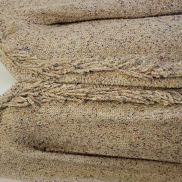 Christopher& Banks Fringe Cardigan Womens Large Cream One Hook Closure Comfy - Picture 3 of 7